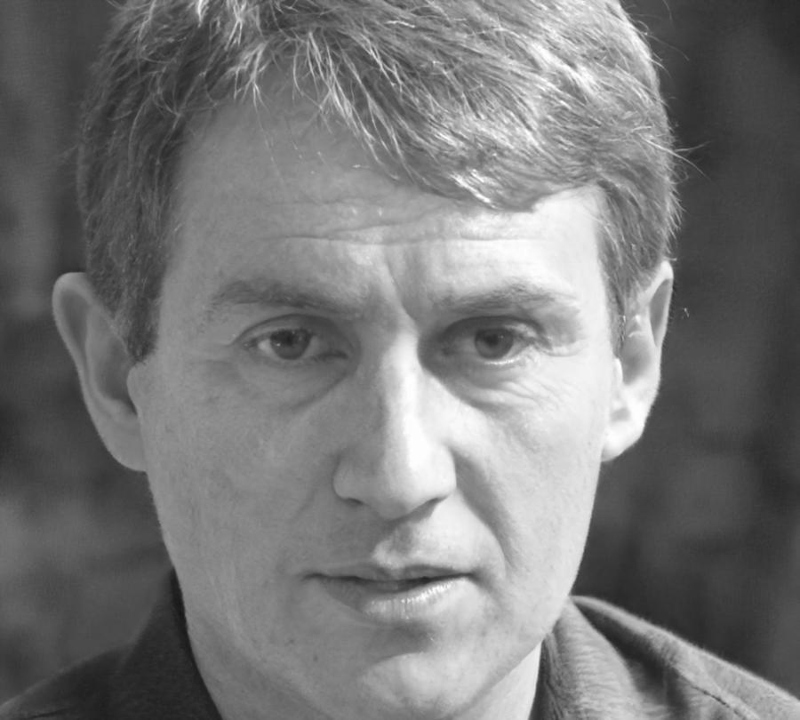 Instructor Adrián Villareal